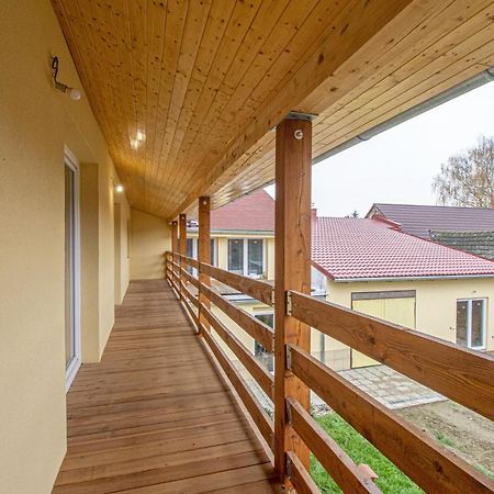 Velky Apartman Zlamanka Kroměříž エクステリア 写真