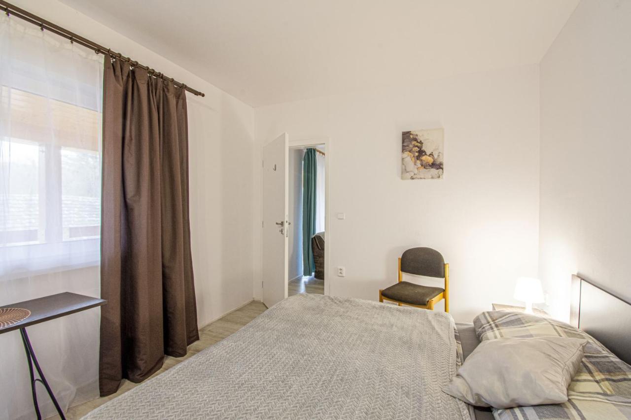 Velky Apartman Zlamanka Kroměříž エクステリア 写真